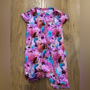 Posh peanut zipper short pjs